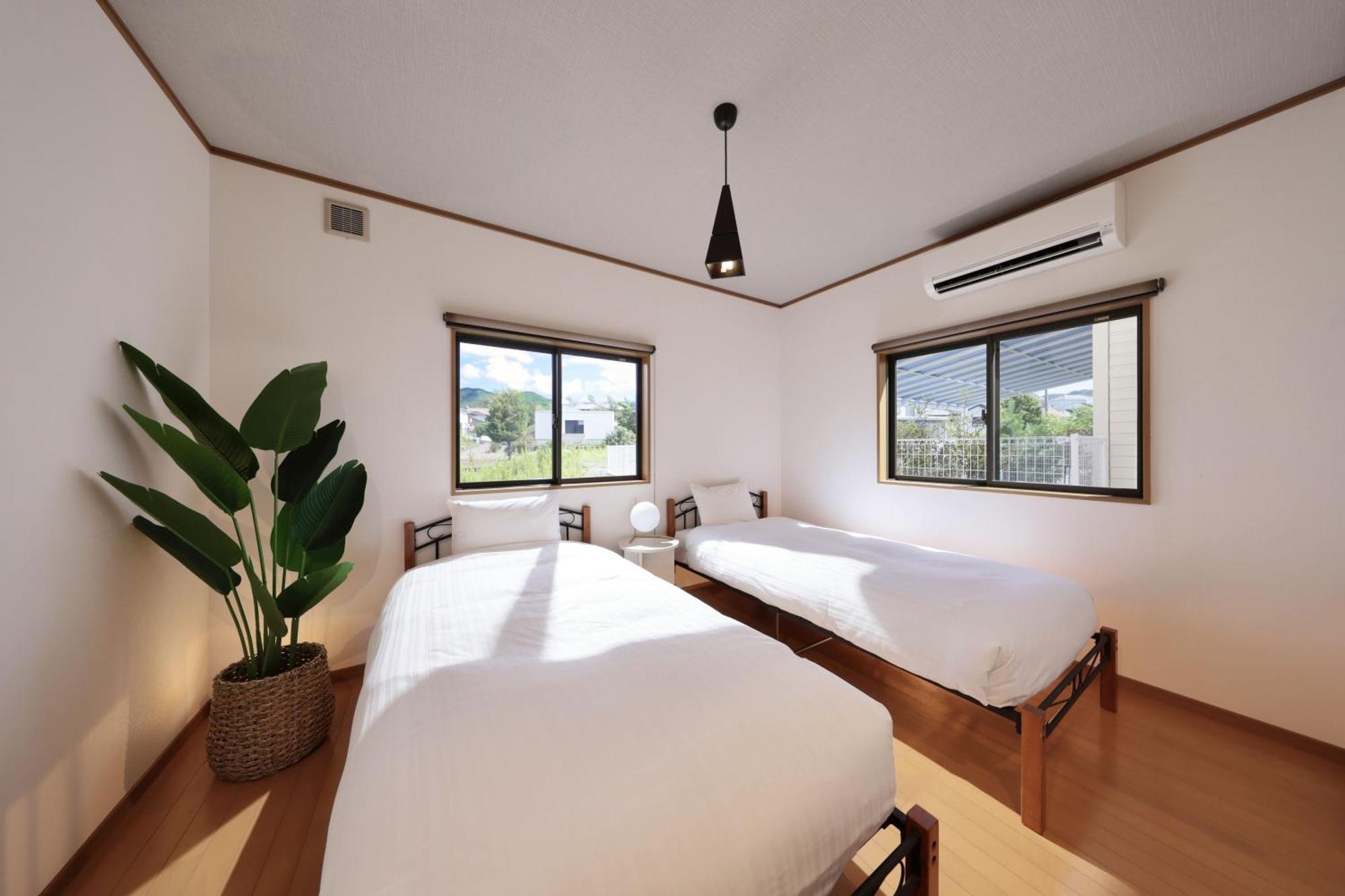 Crystal Besso Uminomachi Villa Shirahama Kamer foto